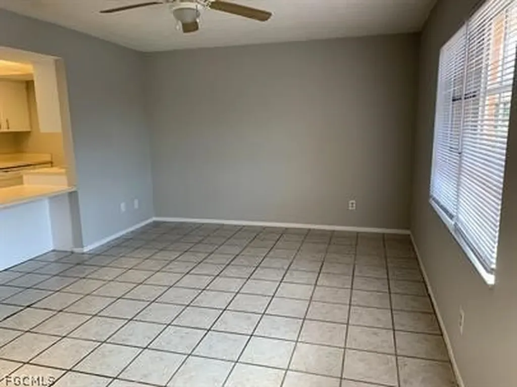 309 SW 3rd Place Cape Coral FL 33991