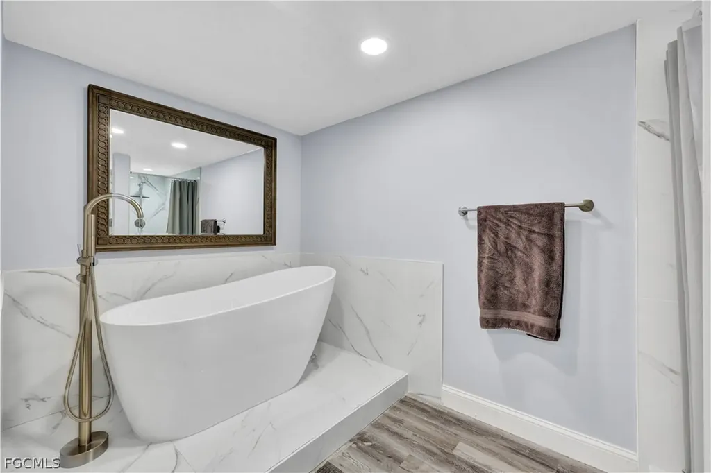 16580 Waters Edge Court Fort Myers FL 33908