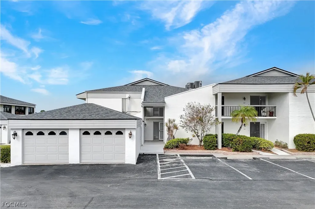 16580 Waters Edge Court Fort Myers FL 33908