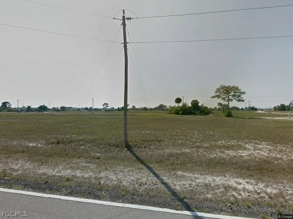 2632 Santa Barbara Boulevard N Cape Coral FL 33993