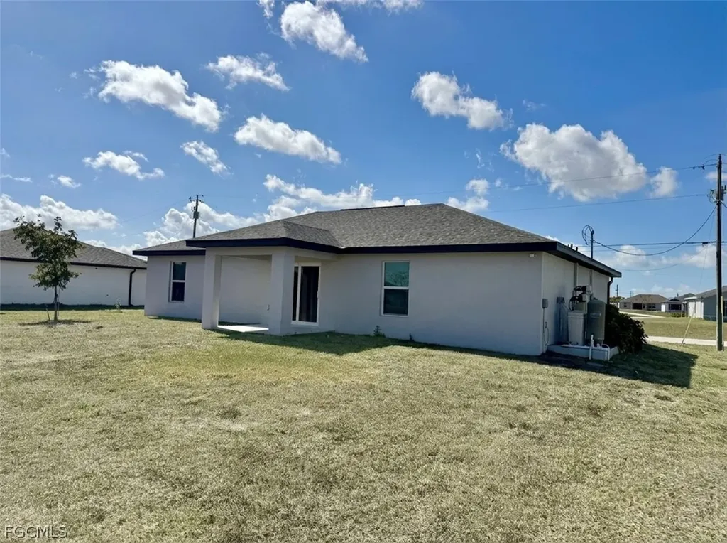 3003 NW 6th Place Cape Coral FL 33993