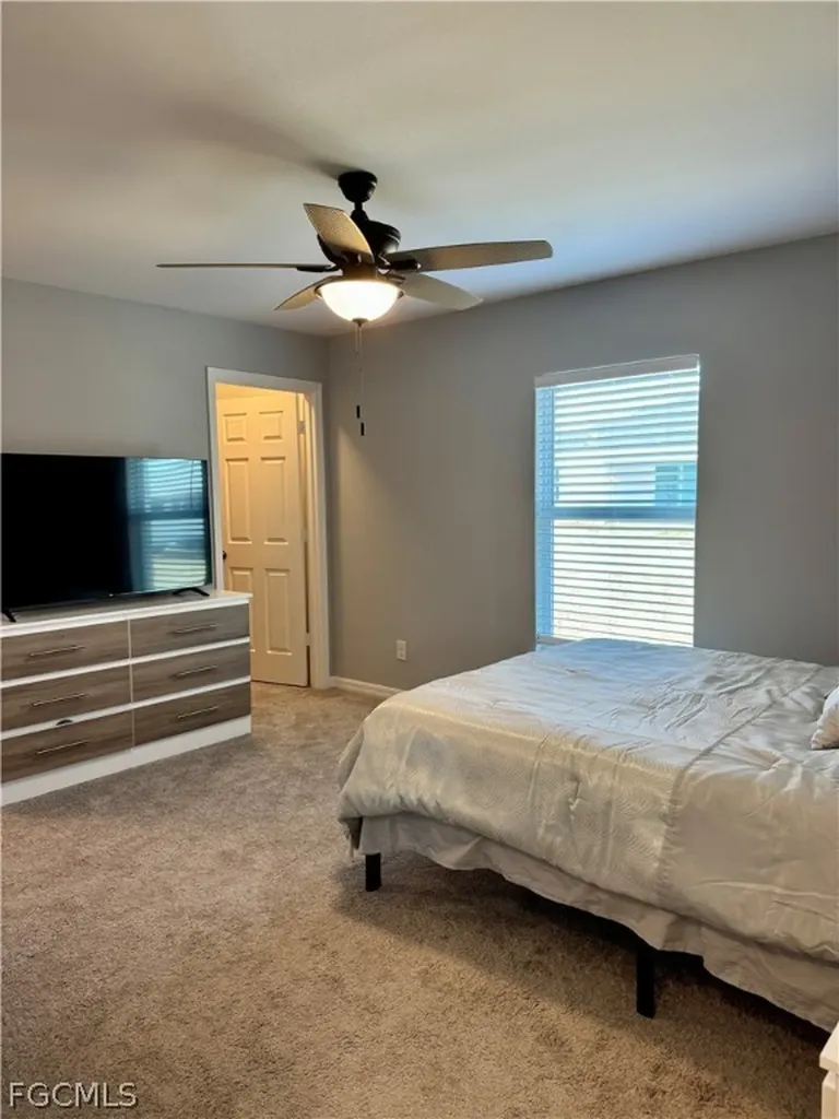 3003 NW 6th Place Cape Coral FL 33993