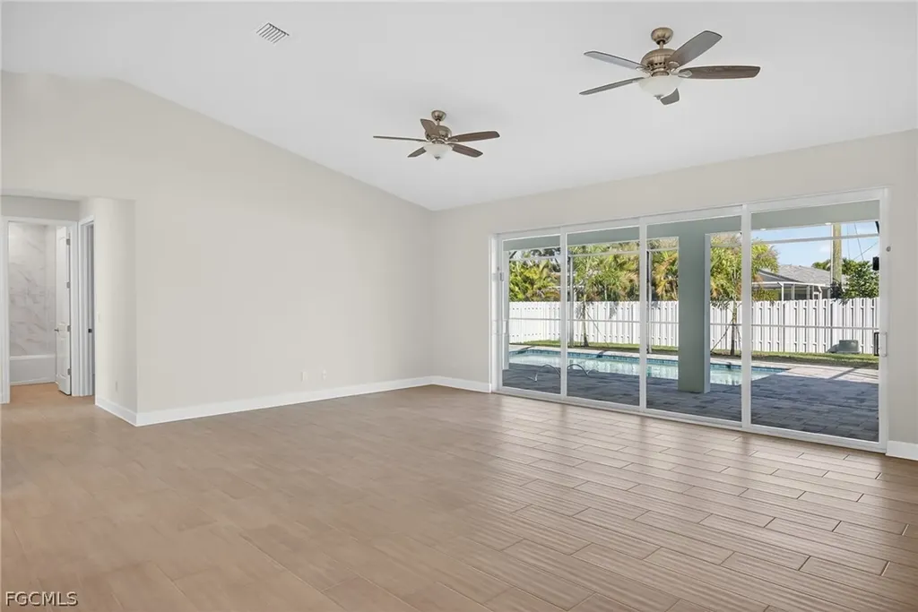 1141 SE 35th Street Cape Coral FL 33904