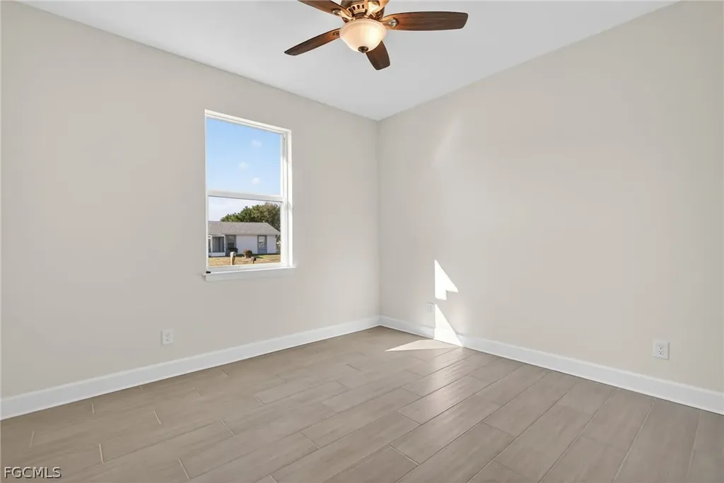 1141 SE 35th Street Cape Coral FL 33904