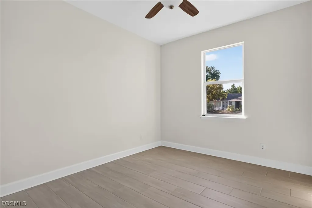 1141 SE 35th Street Cape Coral FL 33904