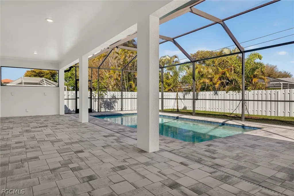 1141 SE 35th Street Cape Coral FL 33904