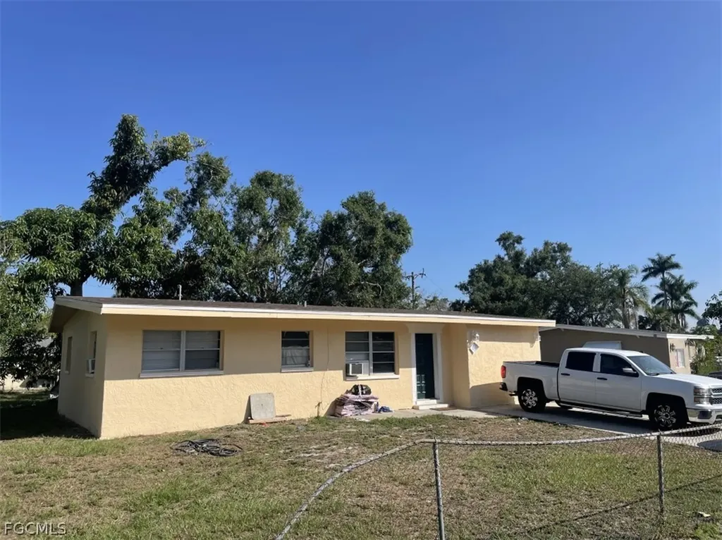 1160 Sumter Drive Fort Myers FL 33905