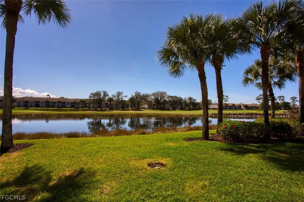 10230 Washingtonia Palm Way Fort Myers FL 33966