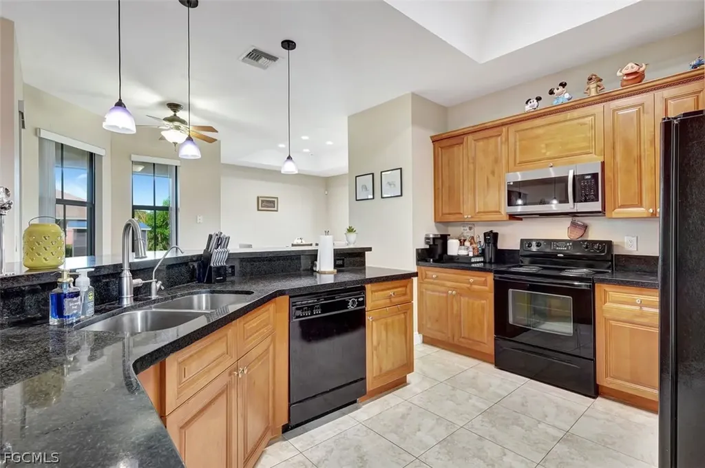 3806 35th Street SW Lehigh Acres FL 33976