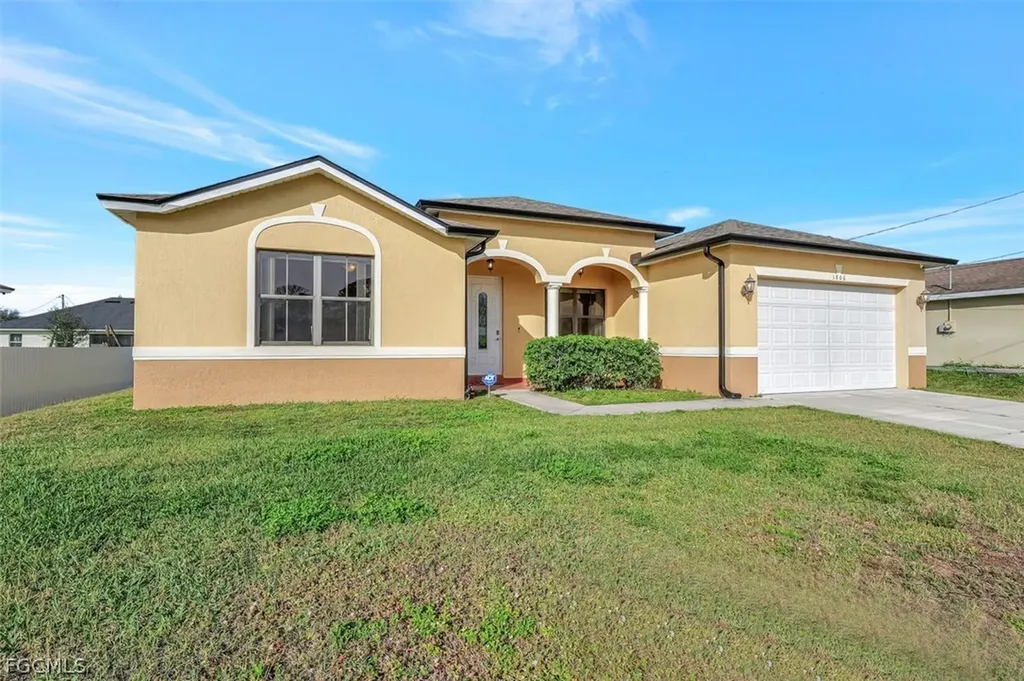 3806 35th Street SW Lehigh Acres FL 33976