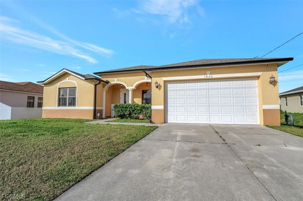 3806 35th Street SW Lehigh Acres FL 33976