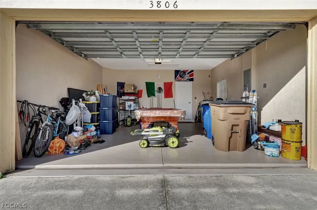 3806 35th Street SW Lehigh Acres FL 33976