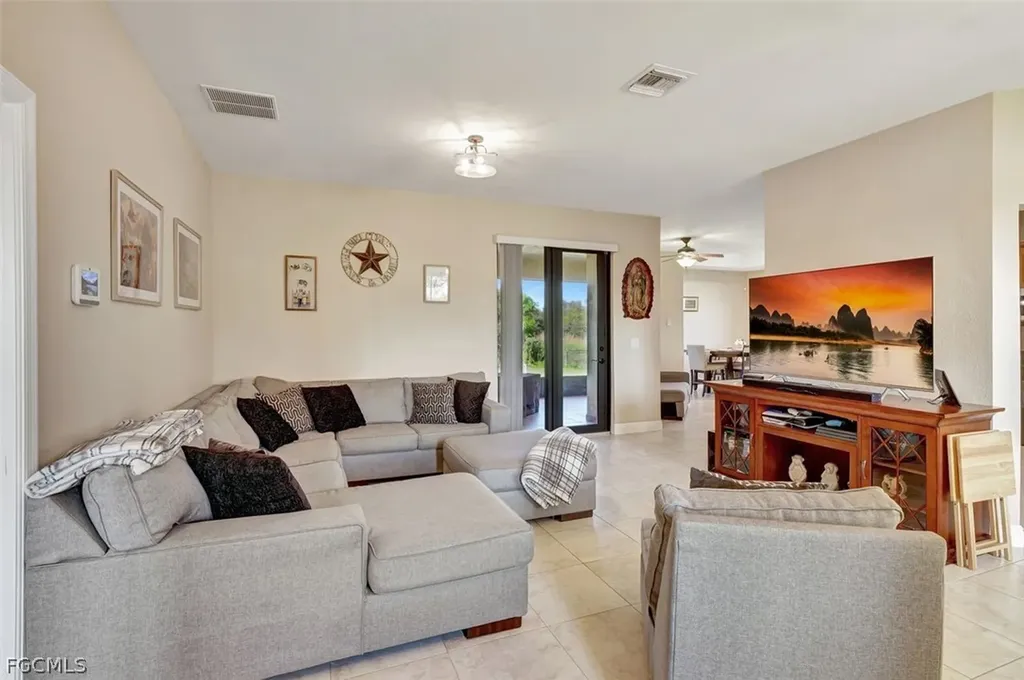 3806 35th Street SW Lehigh Acres FL 33976