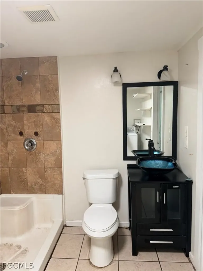 3768 Desoto Avenue Fort Myers FL 33916