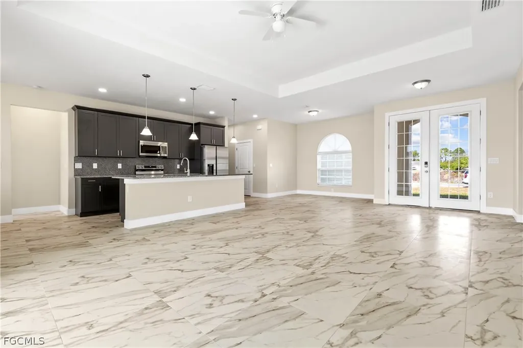 2919 23rd Street SW Lehigh Acres FL 33976