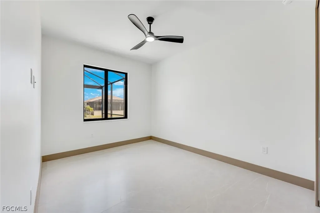 1925 NW 34th Place Cape Coral FL 33993