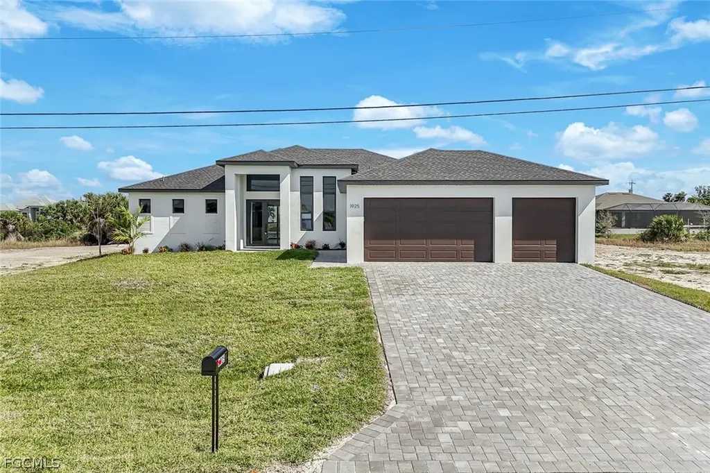 1925 NW 34th Place Cape Coral FL 33993