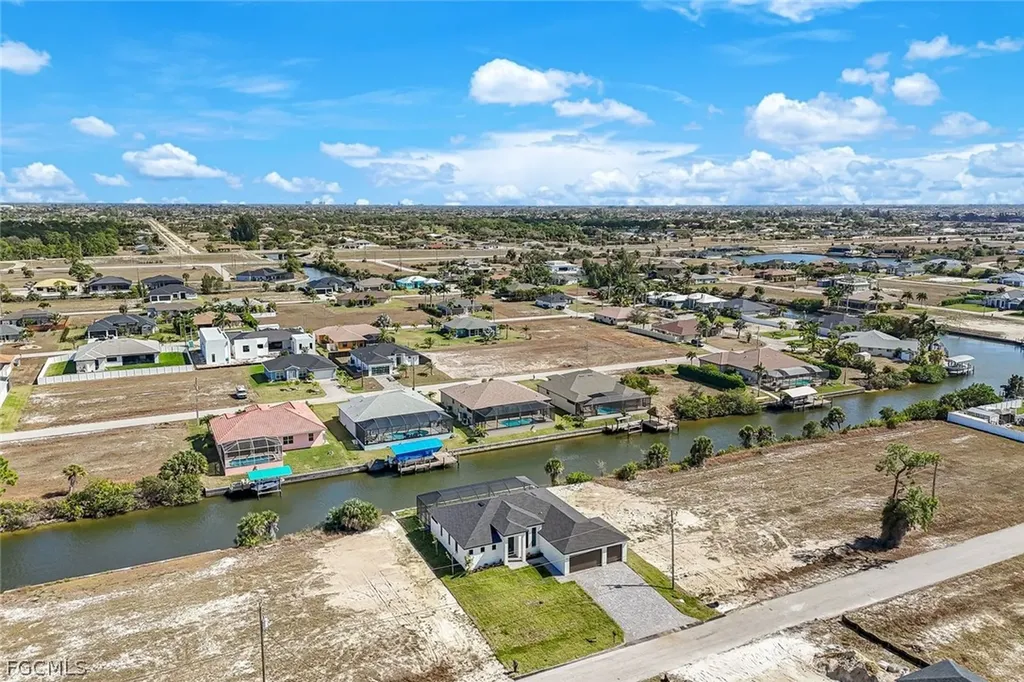 1925 NW 34th Place Cape Coral FL 33993