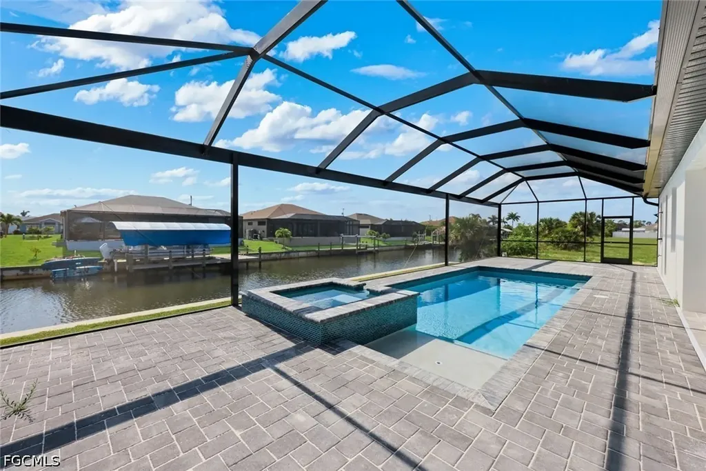 1925 NW 34th Place Cape Coral FL 33993
