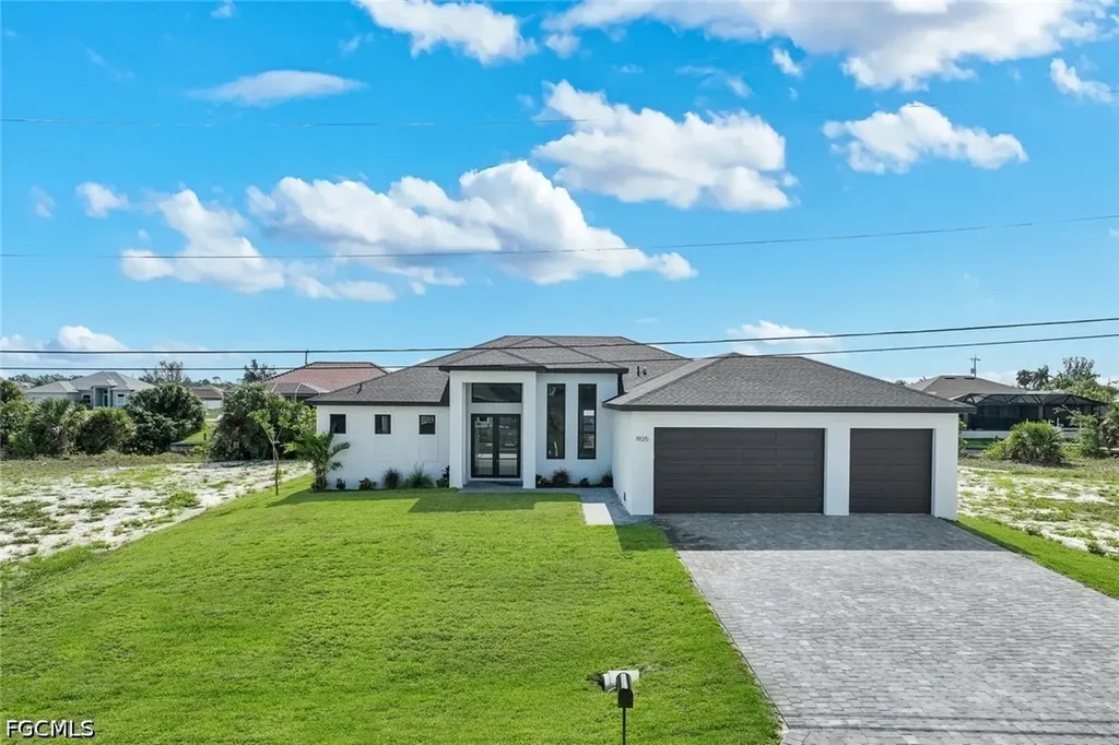 1925 NW 34th Place Cape Coral FL 33993