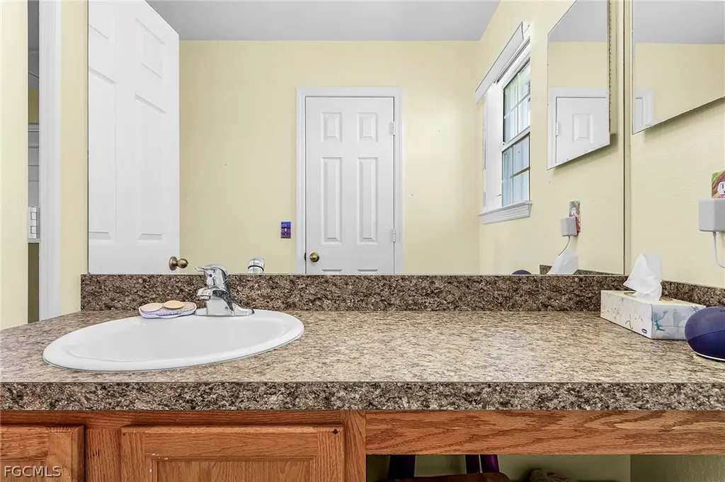 2420 Poinciana Avenue St. James City FL 33956
