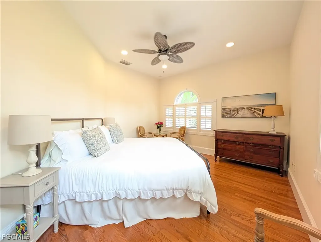 2878 Valencia Way Fort Myers FL 33901