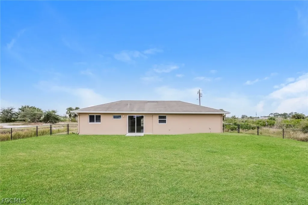 2900 73rd Street W Lehigh Acres FL 33971