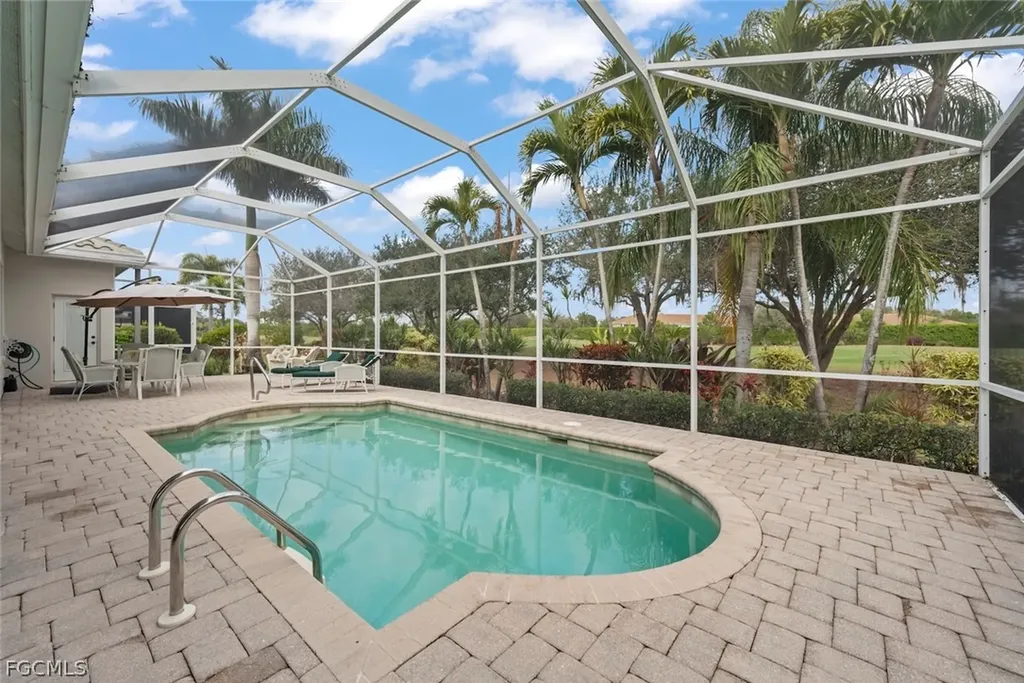 8201 Glenfinnan Circle Fort Myers FL 33912