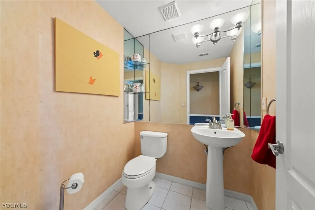8201 Glenfinnan Circle Fort Myers FL 33912