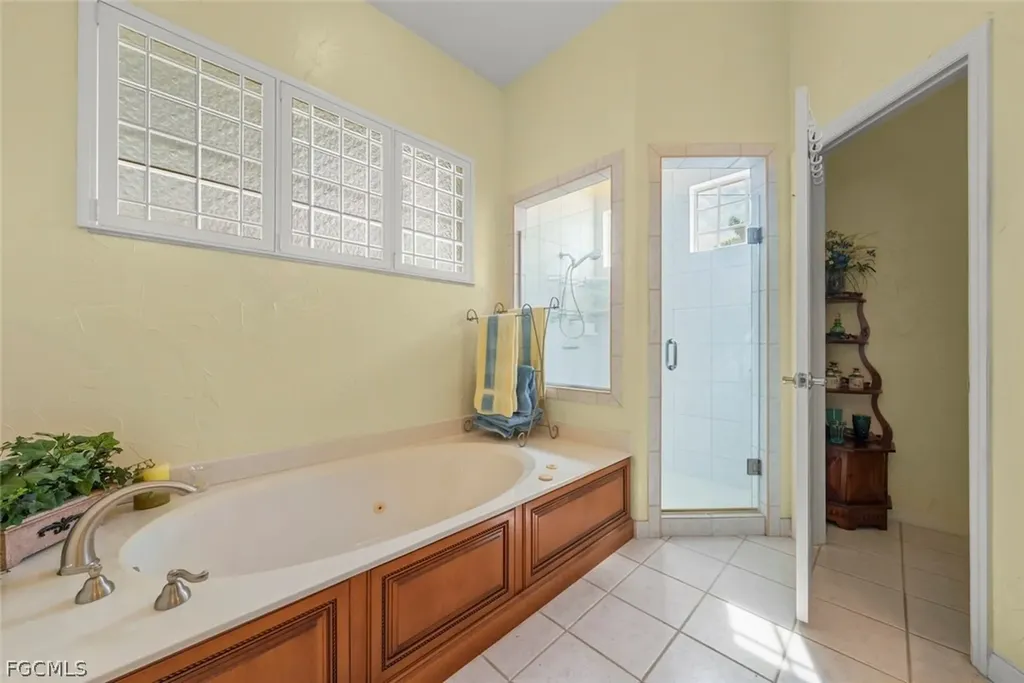 8201 Glenfinnan Circle Fort Myers FL 33912