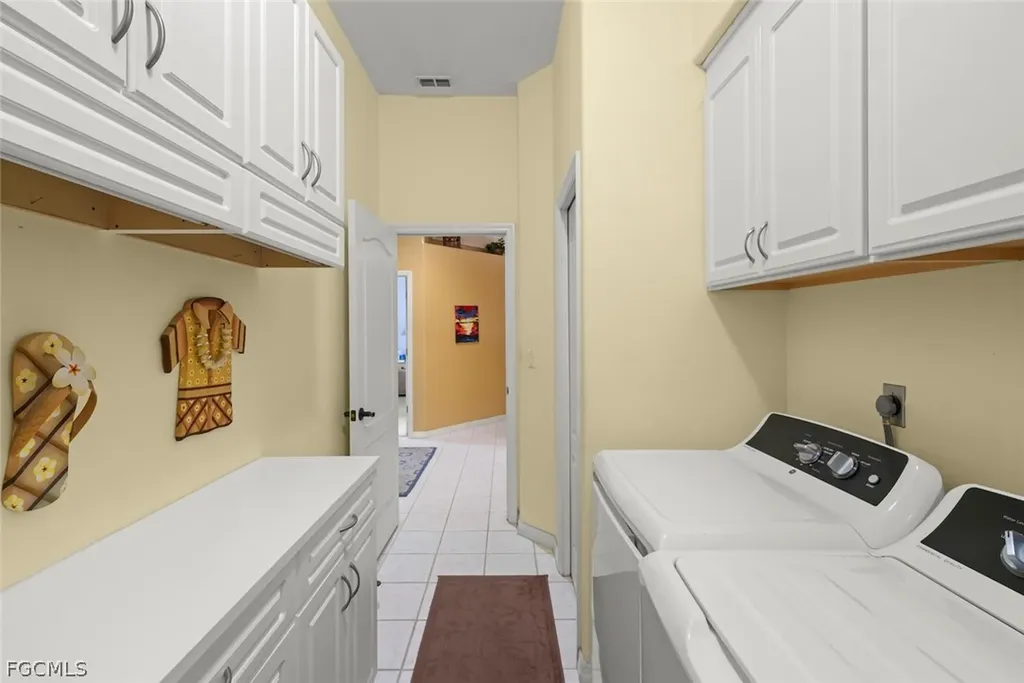 8201 Glenfinnan Circle Fort Myers FL 33912