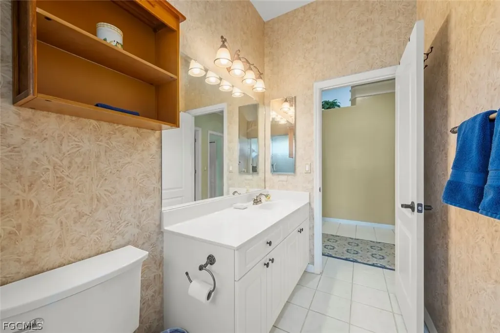 8201 Glenfinnan Circle Fort Myers FL 33912