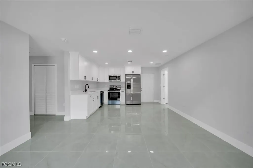 2801 42nd Street W Lehigh Acres FL 33971