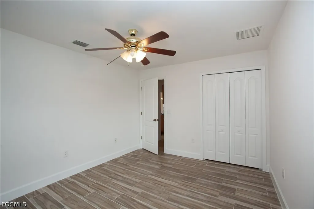 2110 SW 38th Terrace Cape Coral FL 33914