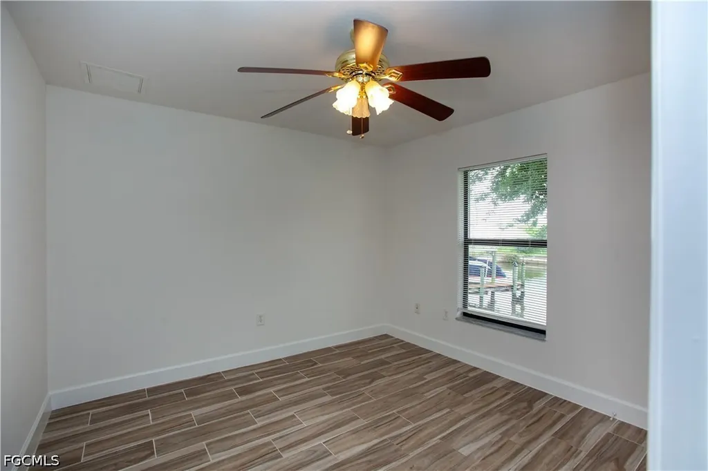 2110 SW 38th Terrace Cape Coral FL 33914