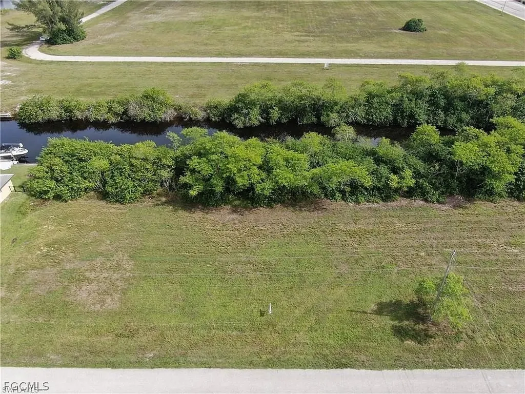 821 NW 33rd Place Cape Coral FL 33993