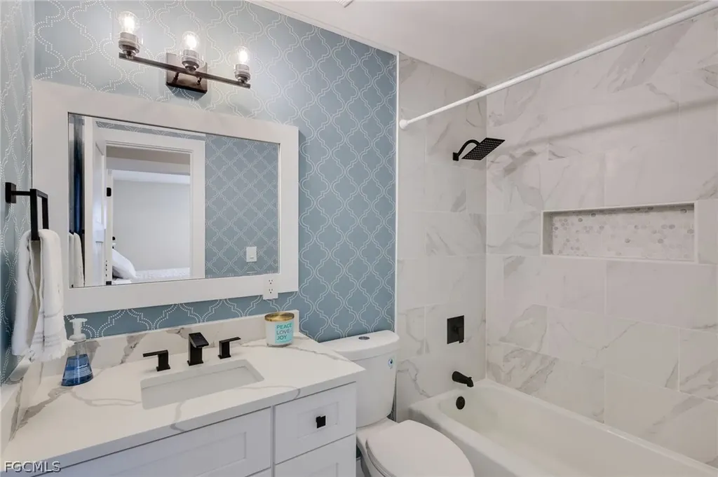 3326 New South Province Boulevard Fort Myers FL 33907