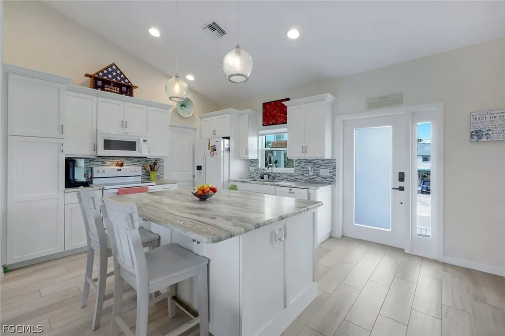 555 Piedmont Road Sanibel FL 33957