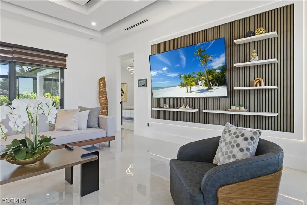 2402 Everest Parkway Cape Coral FL 33904