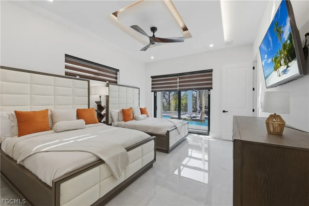 2402 Everest Parkway Cape Coral FL 33904