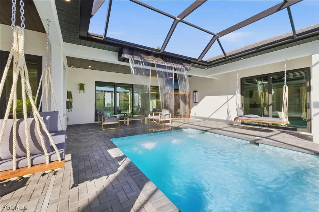 2402 Everest Parkway Cape Coral FL 33904