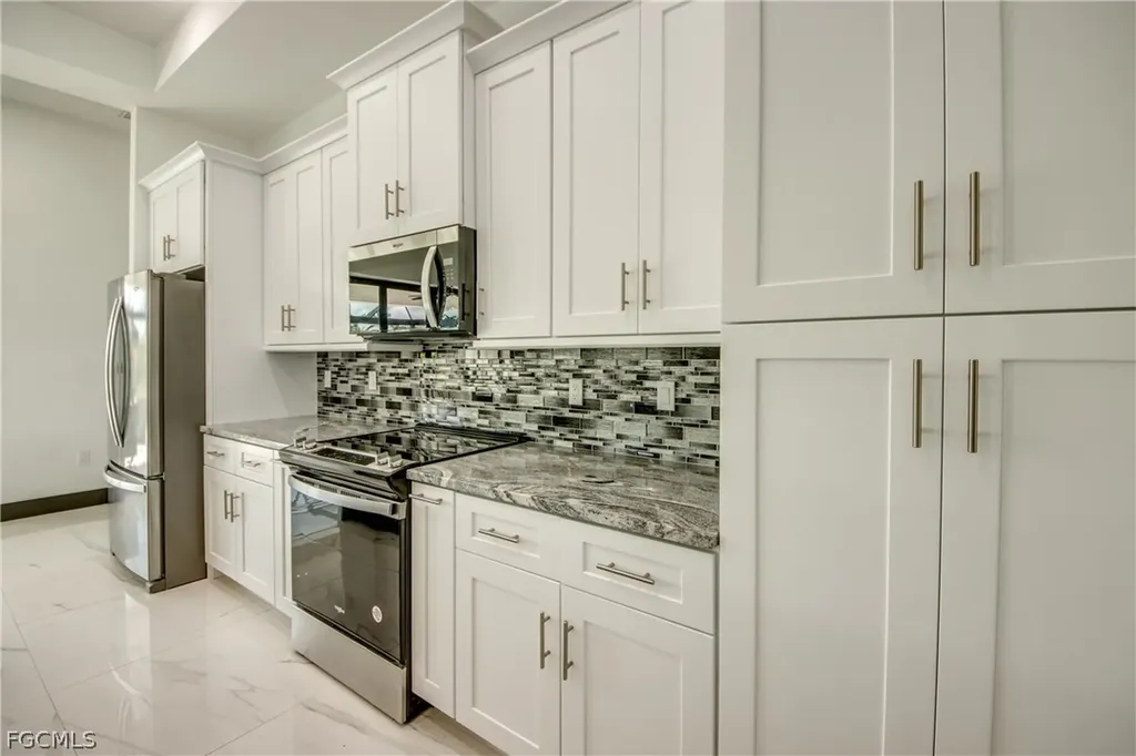 2628 SW 53rd Lane Cape Coral FL 33914