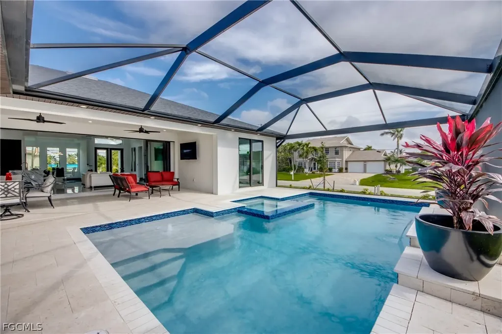 2628 SW 53rd Lane Cape Coral FL 33914