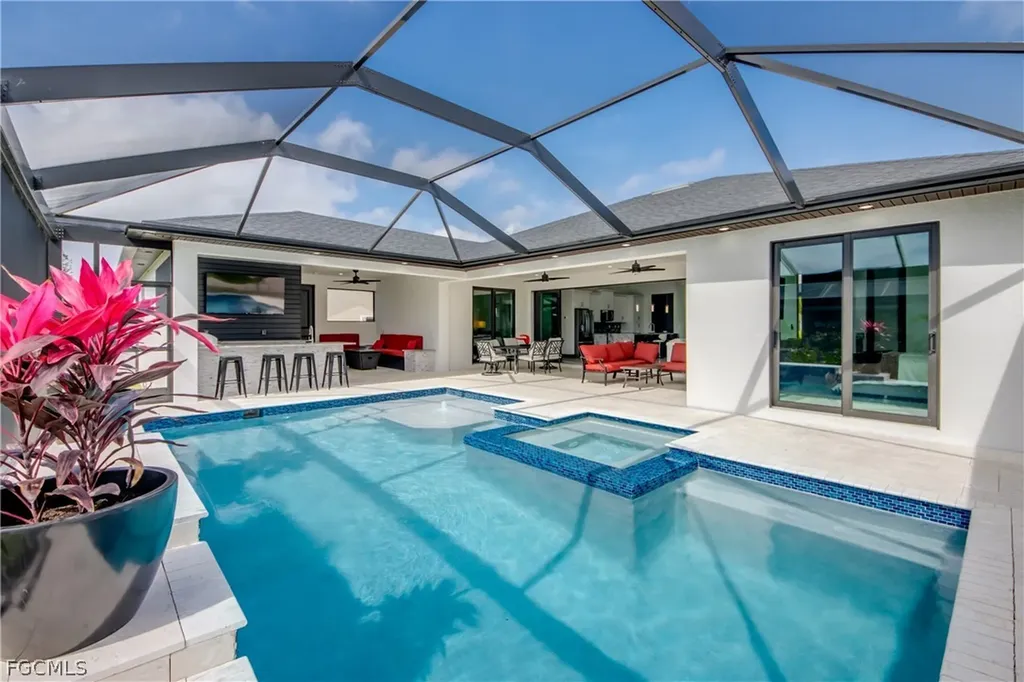 2628 SW 53rd Lane Cape Coral FL 33914