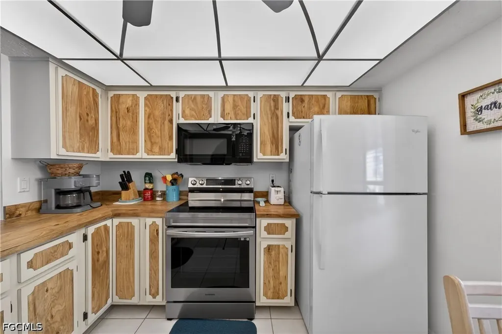 3631 SE 10th Avenue Cape Coral FL 33904
