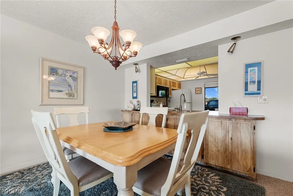 3631 SE 10th Avenue Cape Coral FL 33904