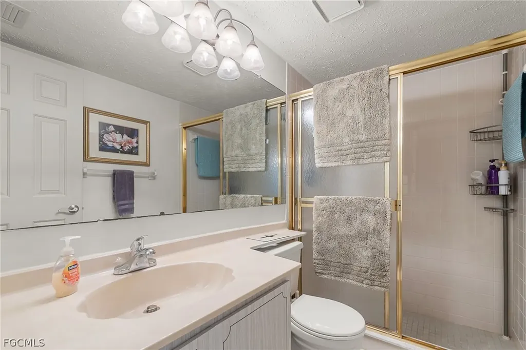 3631 SE 10th Avenue Cape Coral FL 33904