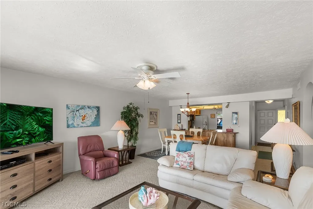 3631 SE 10th Avenue Cape Coral FL 33904