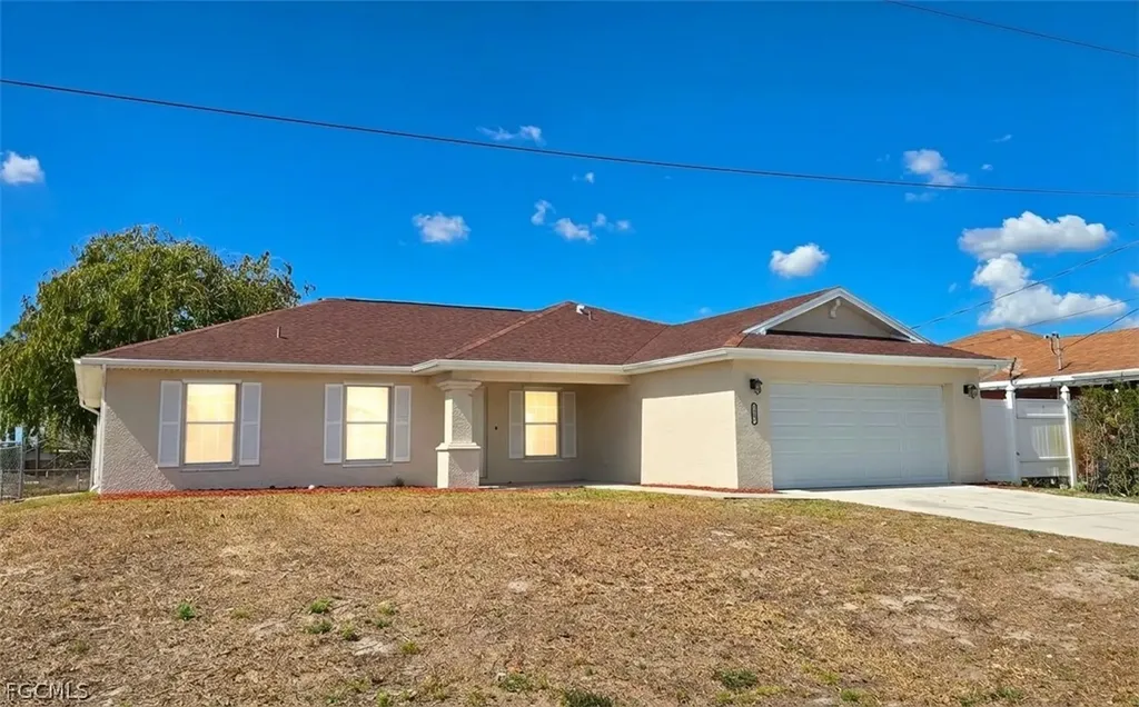 2902 Alan Avenue S Lehigh Acres FL 33976