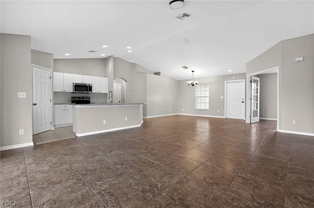 2902 Alan Avenue S Lehigh Acres FL 33976